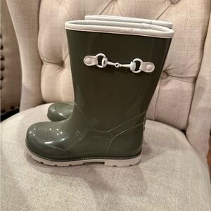 Kids Authentic Gucci rain boots. Absolutely stunning size 28 European
